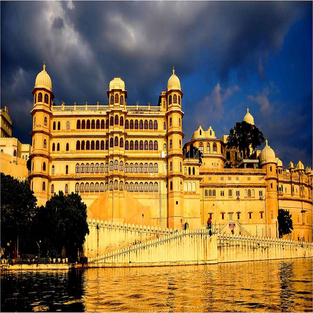 palaces-holiday-tour-packages-of-rajasthan